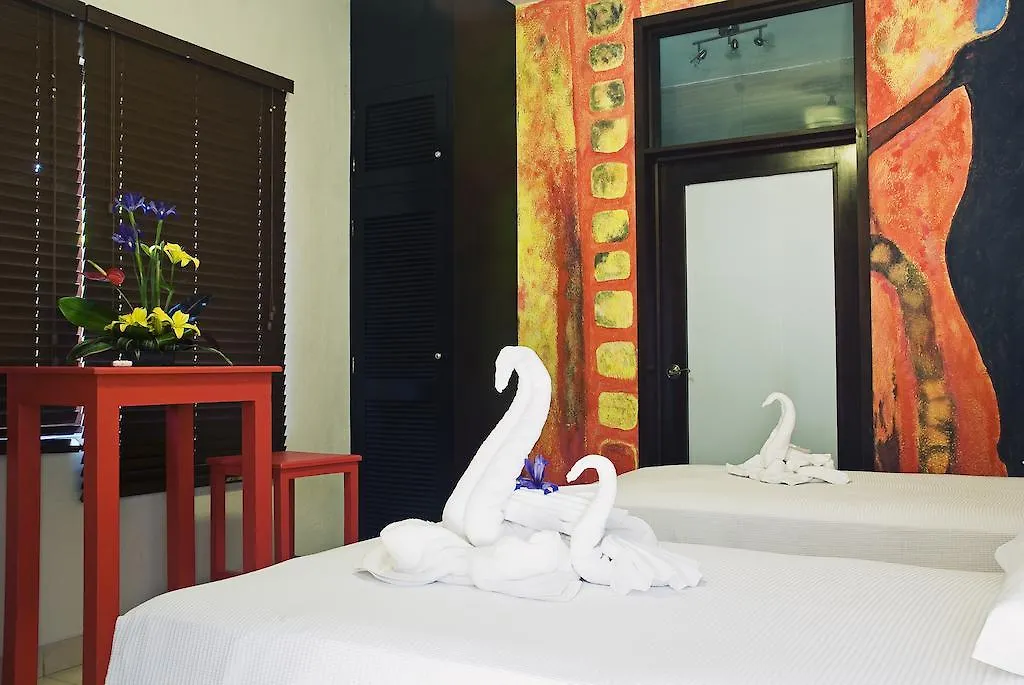 Villas Adela Playa del Carmen